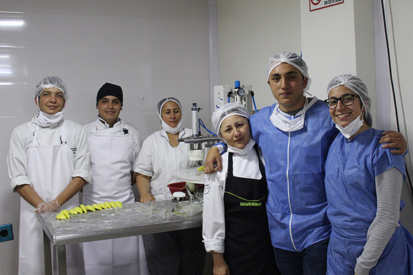 Producen alimentos innovadores para vegetarianos de Cundinamarca