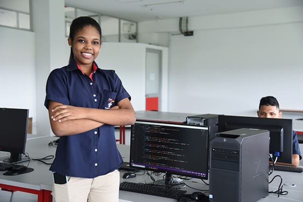 El SENA y MNEMO preparan a los colombianos para suplir la creciente demanda en ciberseguridad