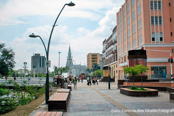 Restaurantes de Cali se capacitan para abrir sus puertas