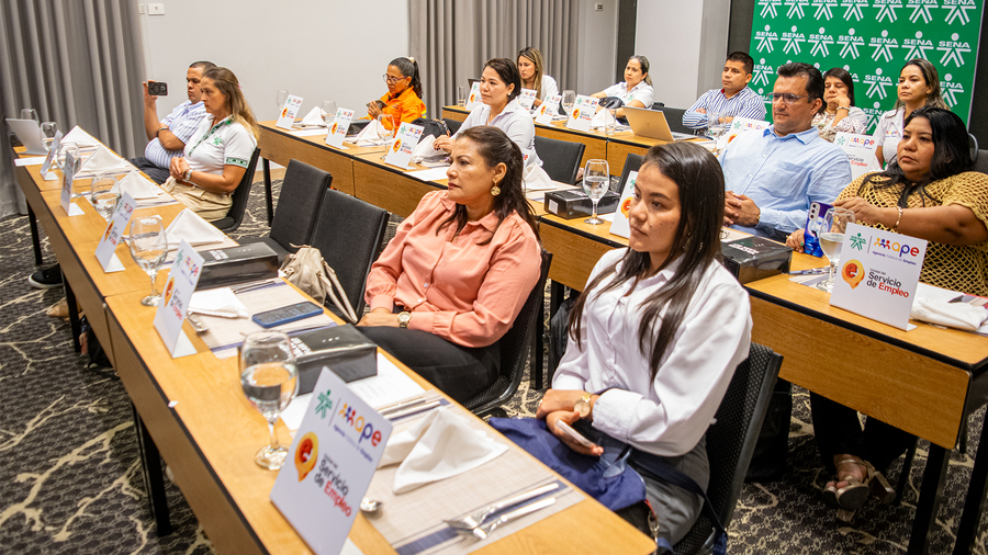 Al encuentro asistieron más de 60 representantes de diversos sectores económicos del departamento del Magdalena. 