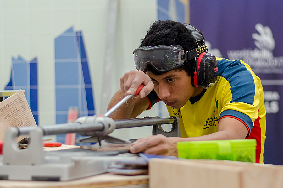 Más de 110 competidores participan en la segunda fase de la competencia en Neiva.