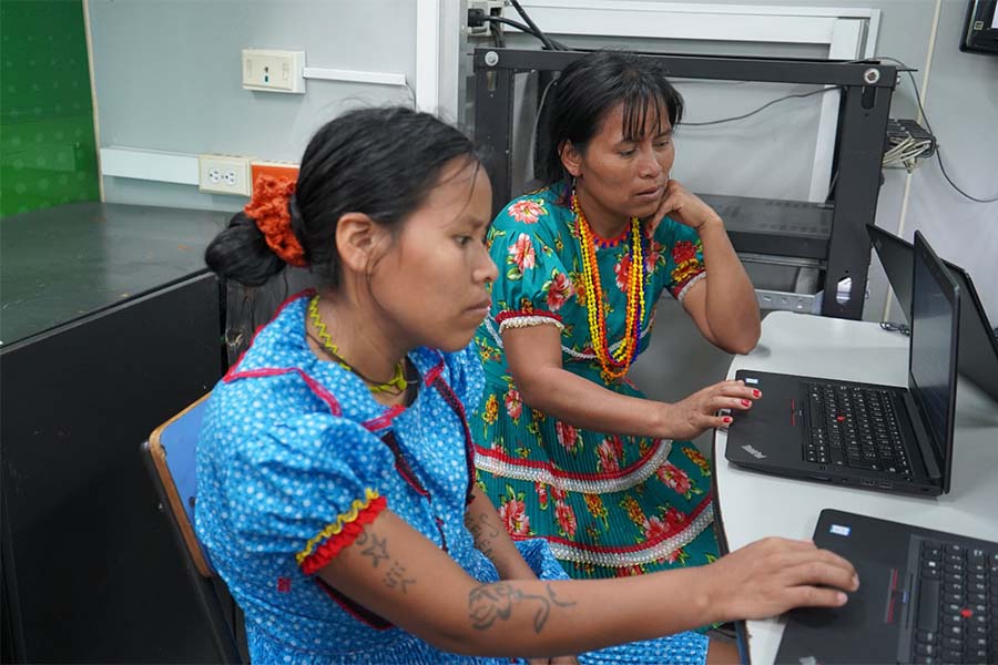 El SENA y la administración local de Medellín se aliaron para brindar capacitación a los indígenas. Es un aporte a la Paz Total.