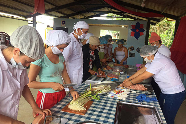 Exitosa experiencia de formación en ETCR de Caquetá