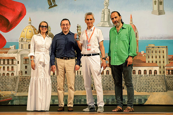 Director General del SENA entrega premio India Catalina a la excelencia técnica