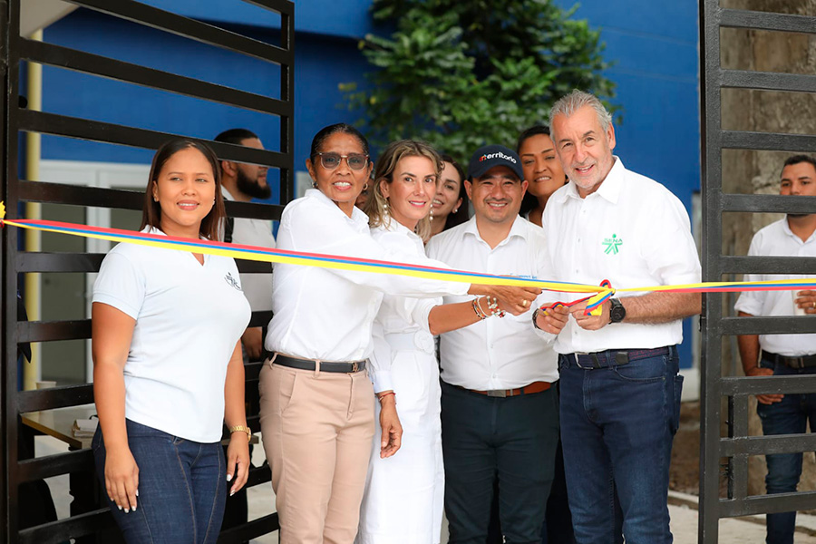 El director general del SENA, Jorge Londoño, inauguró la moderna sede para los aprendices del archipiélago.