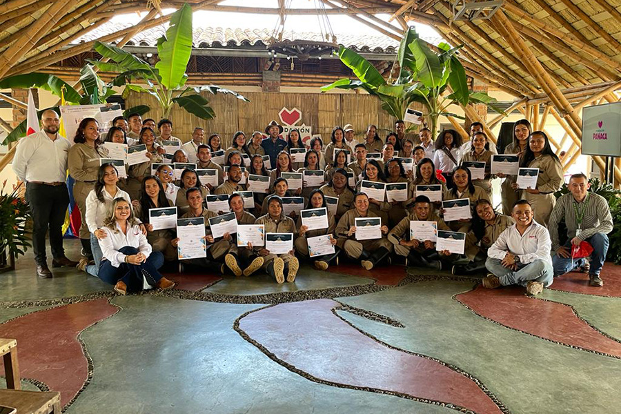 En Quimbaya se realizó la certificación de los aprendices formados en la alianza SENA-Fundación Panaca.