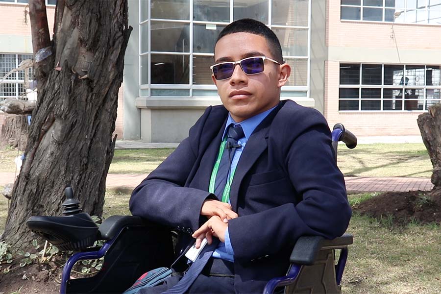 a sus 25 años Yesid Díaz es un ejemplo de superación para sus compañeros, piensa continuar con su cadena de formación en el SENA