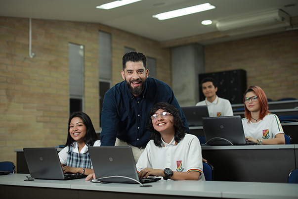 Alianza entre el SENA y Sapiencia formará a miles de ciudadanos en habilidades digitales y de programación  