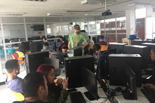 Aprendices participan en proyecto de animación de una productora argentina