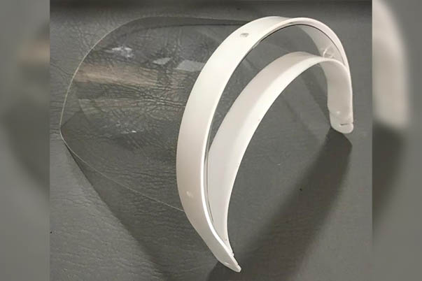 SENNOVA produce 400 caretas para contener el virus en Sucre