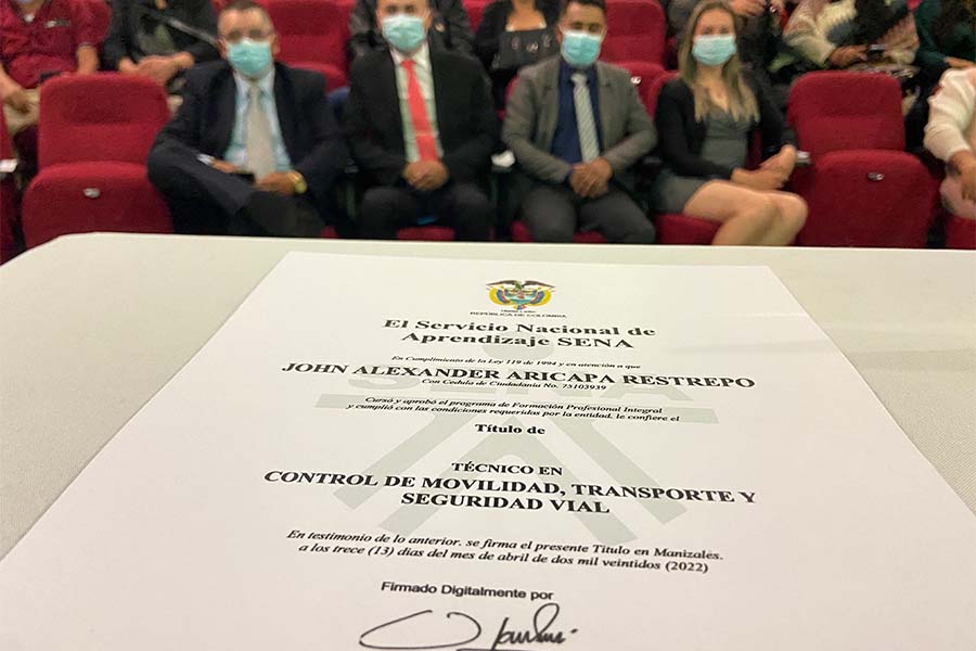 Imagen sobre graduación de control de transporte y seguridad