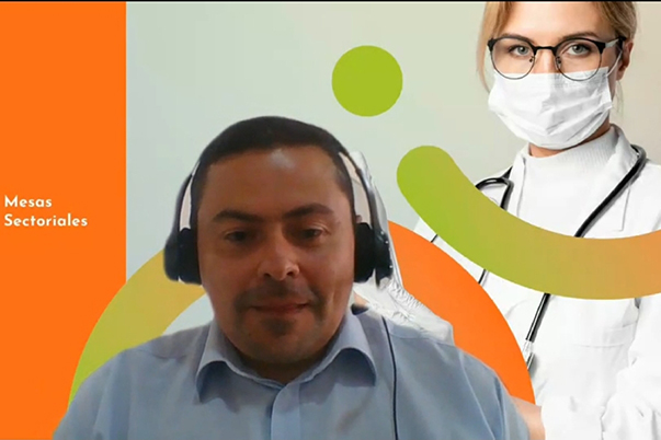 Se comparten iniciativas de educación interprofesional y formación de técnicos en salud 