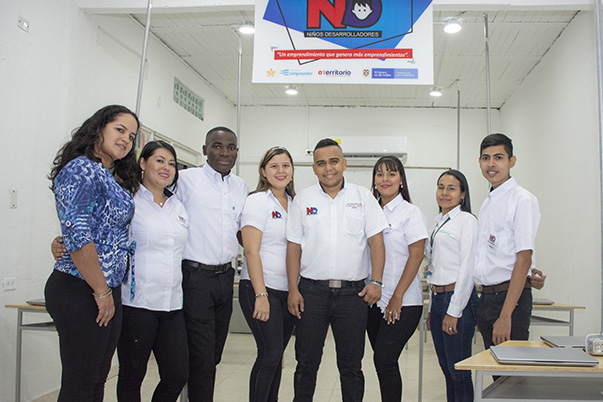Emprendedor SENA crea la primera escuela de desarrolladores para niños y jóvenes  