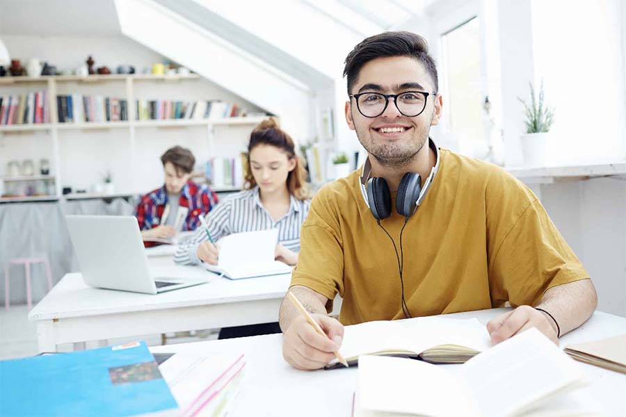 Los aspirantes que sean seleccionados iniciarán su proceso de formación el 10 de julio de este año.