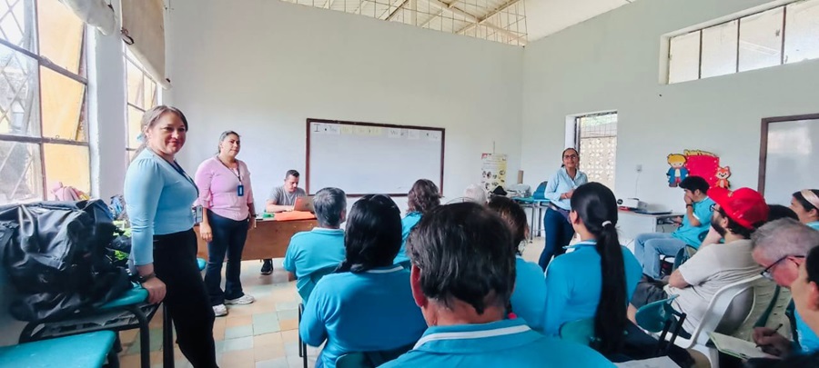 El Comité de seguimiento de formaciones en los municipios de Los Santos y Piedecuesta. 