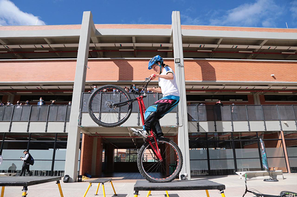 EL SENA y la Alcaldía Mayor de Bogotá entregan completamente el Colegio de la Bici para los bogotanos