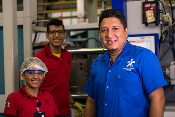 Se abrirá proceso meritocrático para contratar a más de 20 mil instructores SENA