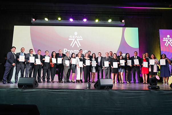 La Universidad de San Antonio Texas certificó modelo de emprendimiento del SENA