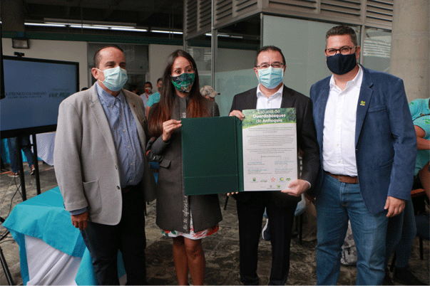 La primera Escuela de Guardabosques para Antioquia