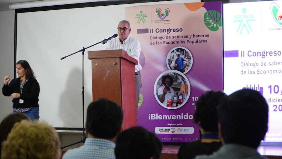 El director general del SENA, Jorge Londoño, participó en la primera jornada del evento. La Entidad apoya la economía popular de