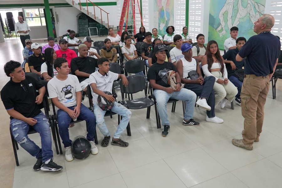 Treinta jóvenes estudiarán como internos con todos los gastos pagos una Tecnología en Supervisión de Saneamiento Básico gracias 