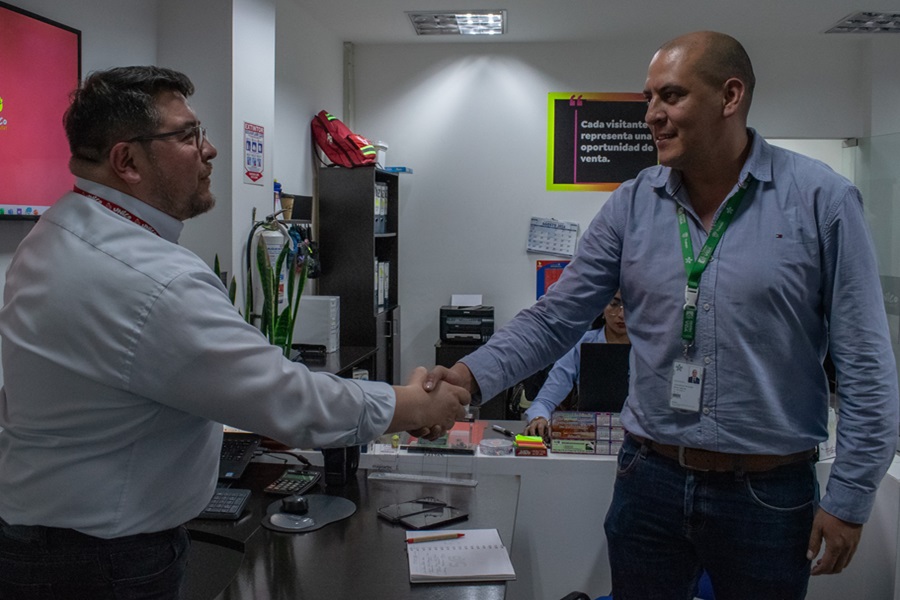 El SENA suma fuerzas con el ‘Centro Comercial Unico’ para acreditar la experiencia de locatarios, asesores y personal interno qu