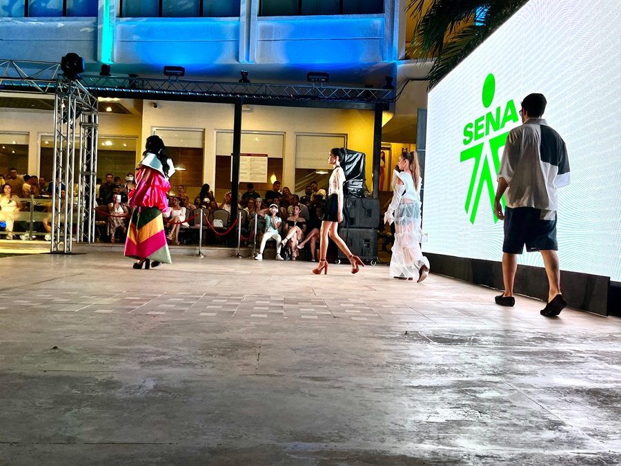 Durante el evento Cúcuta Moda se exhibieron veinte prendas creadas por los aprendices.